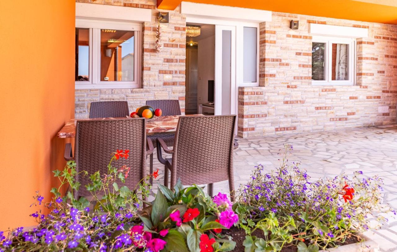 Apartments Larst Medulin Exterior foto