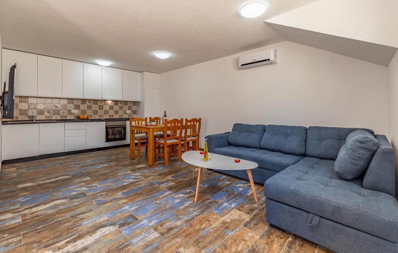 Apartments Larst Medulin Exterior foto